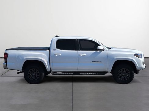 Certified 2021 Toyota Tacoma SR5 image 6