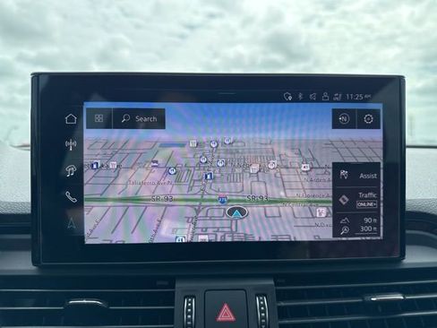 Used 2024 Audi SQ5 Premium Plus image 19