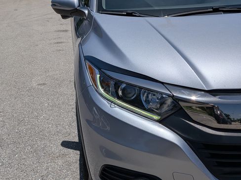 Used 2022 Honda HR-V EX image 9