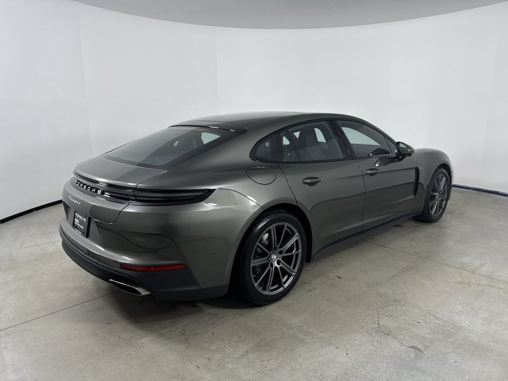Certified 2026 Porsche Panamera 4 AWD/4WD image 7