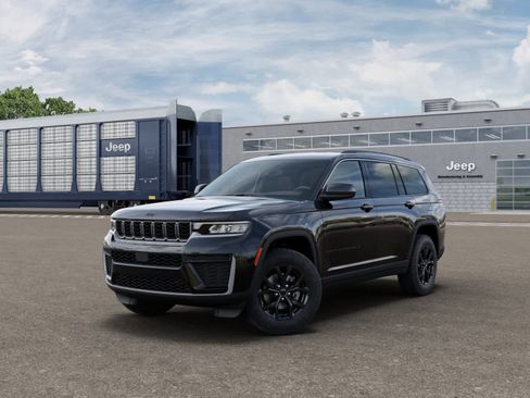 New 2026 Jeep Grand Cherokee L 4WD image 1