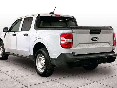 Certified 2025 Ford Maverick XL w/ Equipment Group 102A image 10