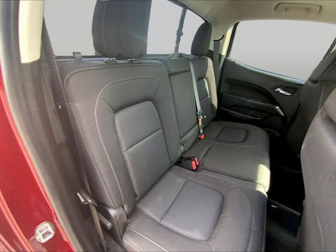 Used 2021 Chevrolet Colorado LT w/ Safety Package RWD image 20