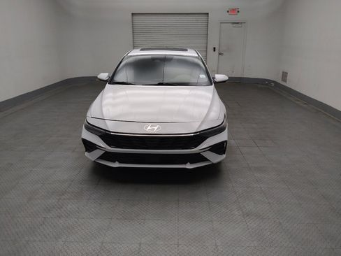 Used 2024 Hyundai Elantra SEL w/ Convenience Package FWD image 15