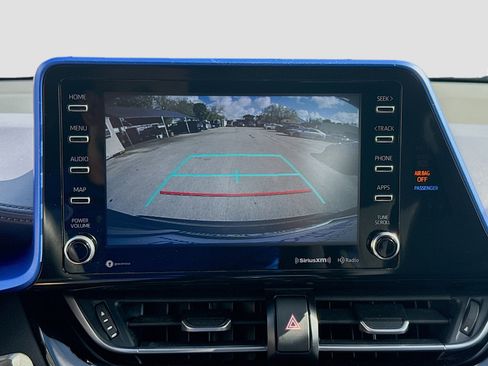 Used 2021 Toyota C-HR XLE image 13