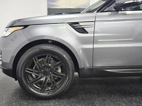 Used 2017 Land Rover Range Rover Sport SE AWD/4WD image 28