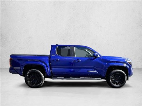 Used 2025 Toyota Tacoma SR5 RWD image 5