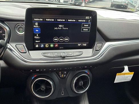 New 2026 Chevrolet Blazer LT w/ Convenience Package FWD image 26
