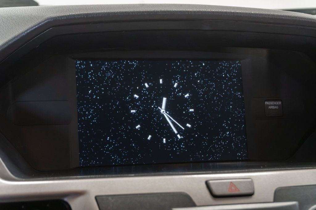 Used 2016 Honda Odyssey SE image 16