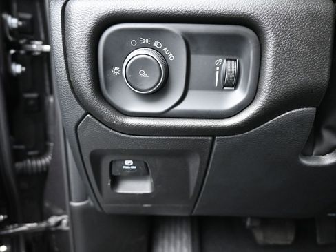 New 2025 RAM 1500 Tradesman image 33