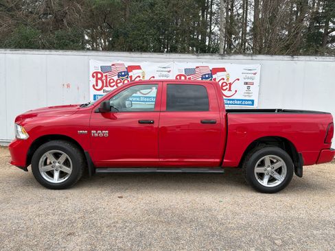 Used 2018 RAM 1500 Express w/ Express Value Package image 7