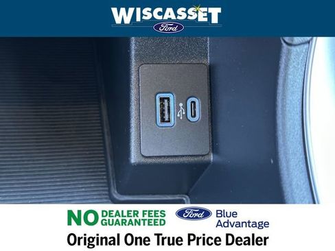 Certified 2024 Ford Edge SEL image 13