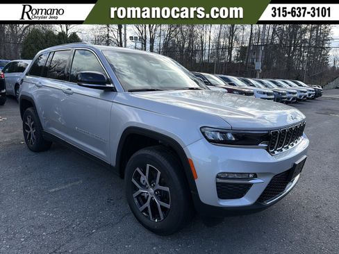 New 2025 Jeep Grand Cherokee Limited AWD/4WD image 1