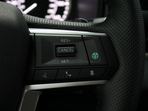 New 2026 Mitsubishi Outlander SE image 10