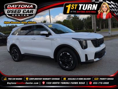 Used 2025 Kia Sorento S w/ Panoramic Sunroof Package