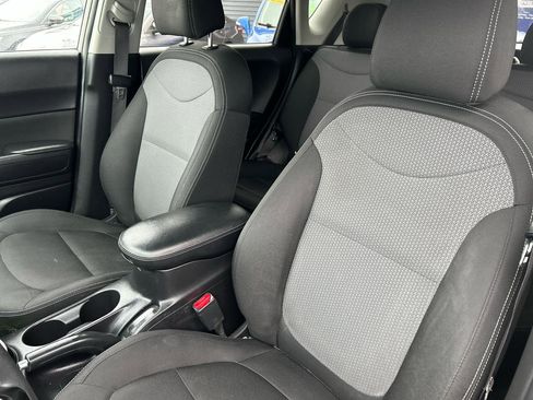 Used 2019 Kia Soul + image 17