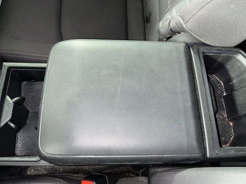 Used 2024 Toyota Tacoma SR RWD image 22