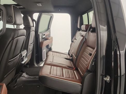Used 2023 GMC Sierra 1500 Denali Ultimate AWD/4WD image 32