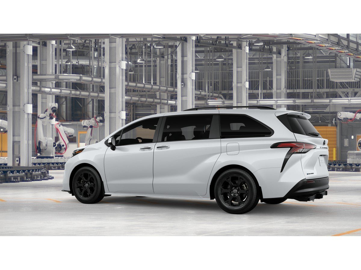 New 2026 Toyota Sienna XLE Woodland Edition AWD/4WD image 5