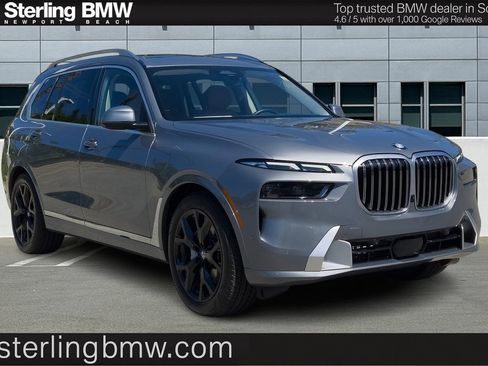Used 2023 BMW X7 xDrive40i w/ Premium Package image 1