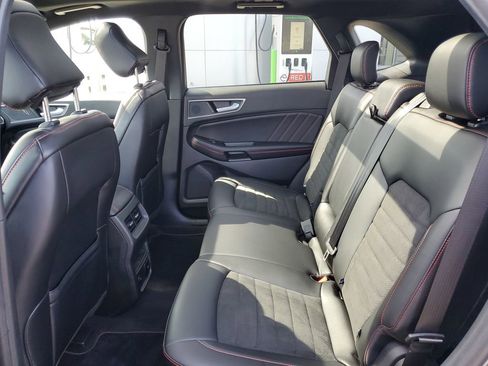Used 2024 Ford Edge ST-Line AWD/4WD image 30