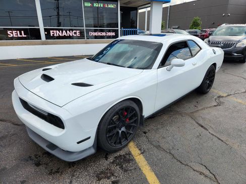 Used 2012 Dodge Challenger SRT8 w/ Premium Sound Group image 3