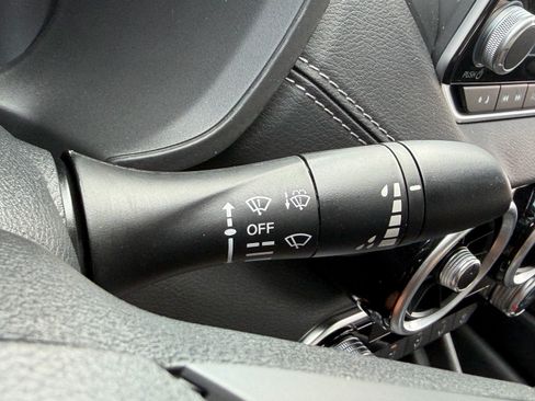 Used 2025 Nissan Sentra SV w/ Trunk Package FWD image 29