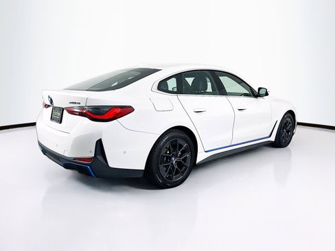 Used 2024 BMW i4 xDrive40i image 9