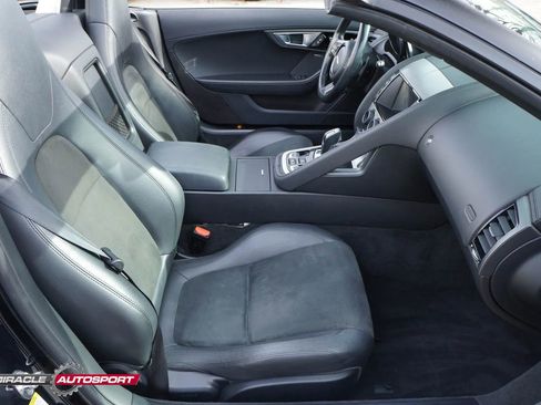 Used 2017 Jaguar F-TYPE Convertible 2D image 26