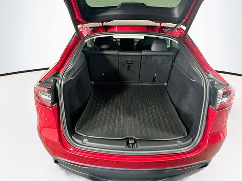 Used 2023 Tesla Model Y Performance AWD/4WD image 26