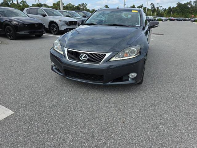 Used 2011 Lexus IS 250C w/ Luxury Pkg RWD image 37
