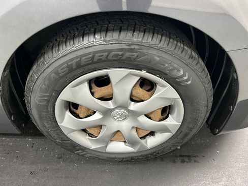 Used 2016 MAZDA MAZDA3 i Sport image 8