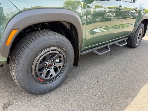 New 2026 Nissan Frontier PRO-4X w/ Pro-4x Convenience Package image 12