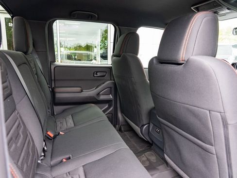 New 2026 Nissan Frontier PRO-4X w/ Tow Package AWD/4WD image 27