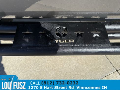 Used 2018 Nissan Titan PRO-4X image 10