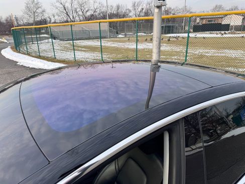 Used 2019 Tesla Model 3 Standard Range Plus image 13