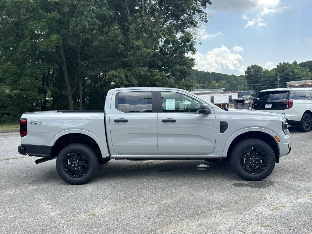 New 2026 Ford Ranger XLT w/ Equipment Group 301A High AWD/4WD image 8