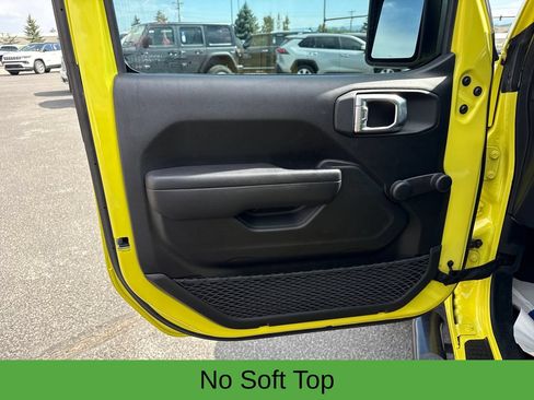 Used 2024 Jeep Wrangler Unlimited Sport AWD/4WD image 13