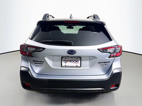 Used 2023 Subaru Outback Onyx Edition image 6