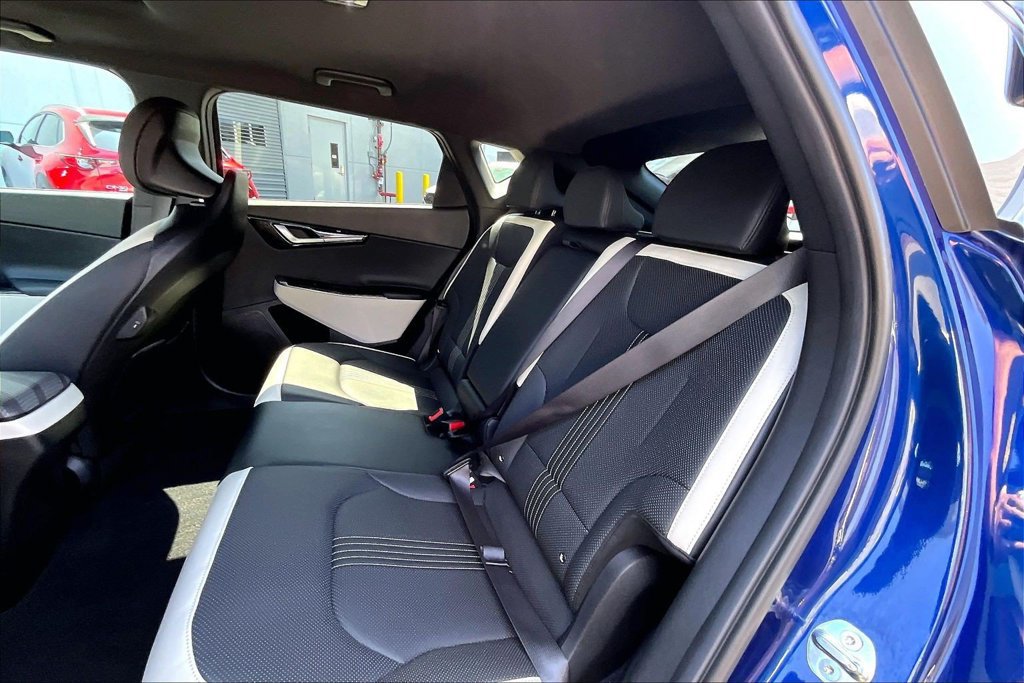 Used 2024 Kia EV6 GT-Line RWD image 17