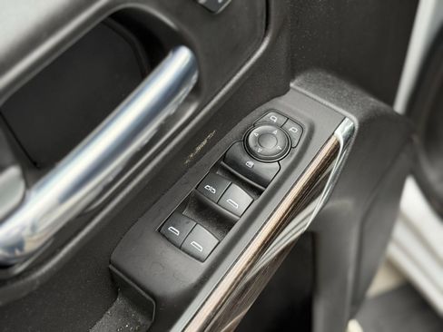 Used 2021 GMC Sierra 1500 SLE image 13