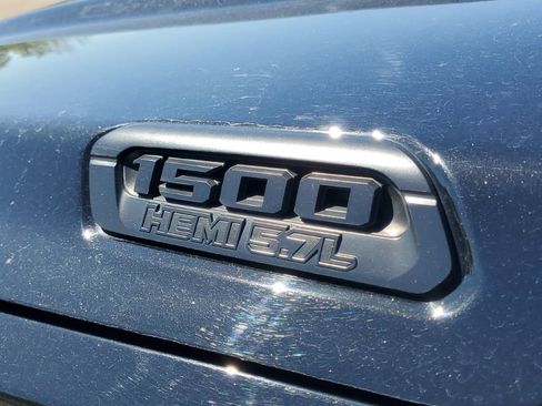 Used 2020 RAM 1500 Big Horn AWD/4WD image 38