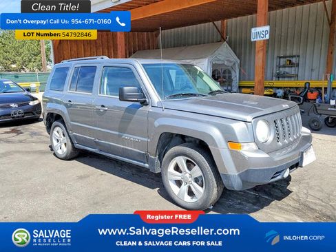 Used 2014 Jeep Patriot Latitude w/ Sun/Sound Group AWD/4WD image 5