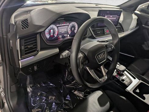 Used 2025 Audi Q5 2.0T Premium Plus image 10