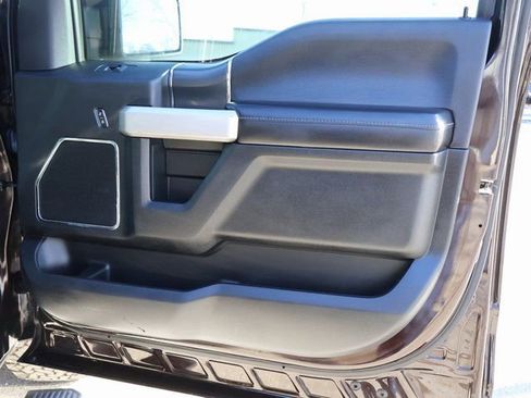Used 2018 Ford F150 Lariat w/ Equipment Group 502A Luxury image 10