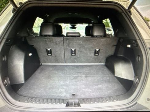 Used 2025 Chevrolet Equinox LT w/ Convenience Package II FWD image 12