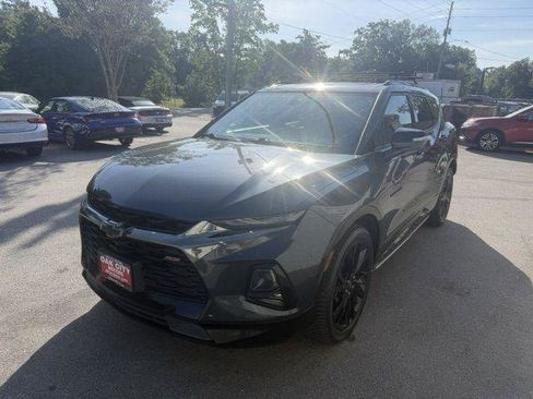 Used 2019 Chevrolet Blazer RS FWD image 2