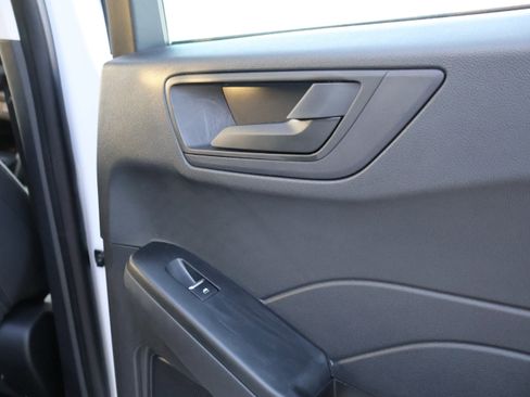 Used 2022 Ford Escape S image 15