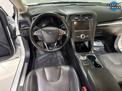 Used 2019 Ford Fusion Energi Titanium image 15