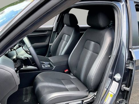 Used 2025 Honda Civic Sport image 17